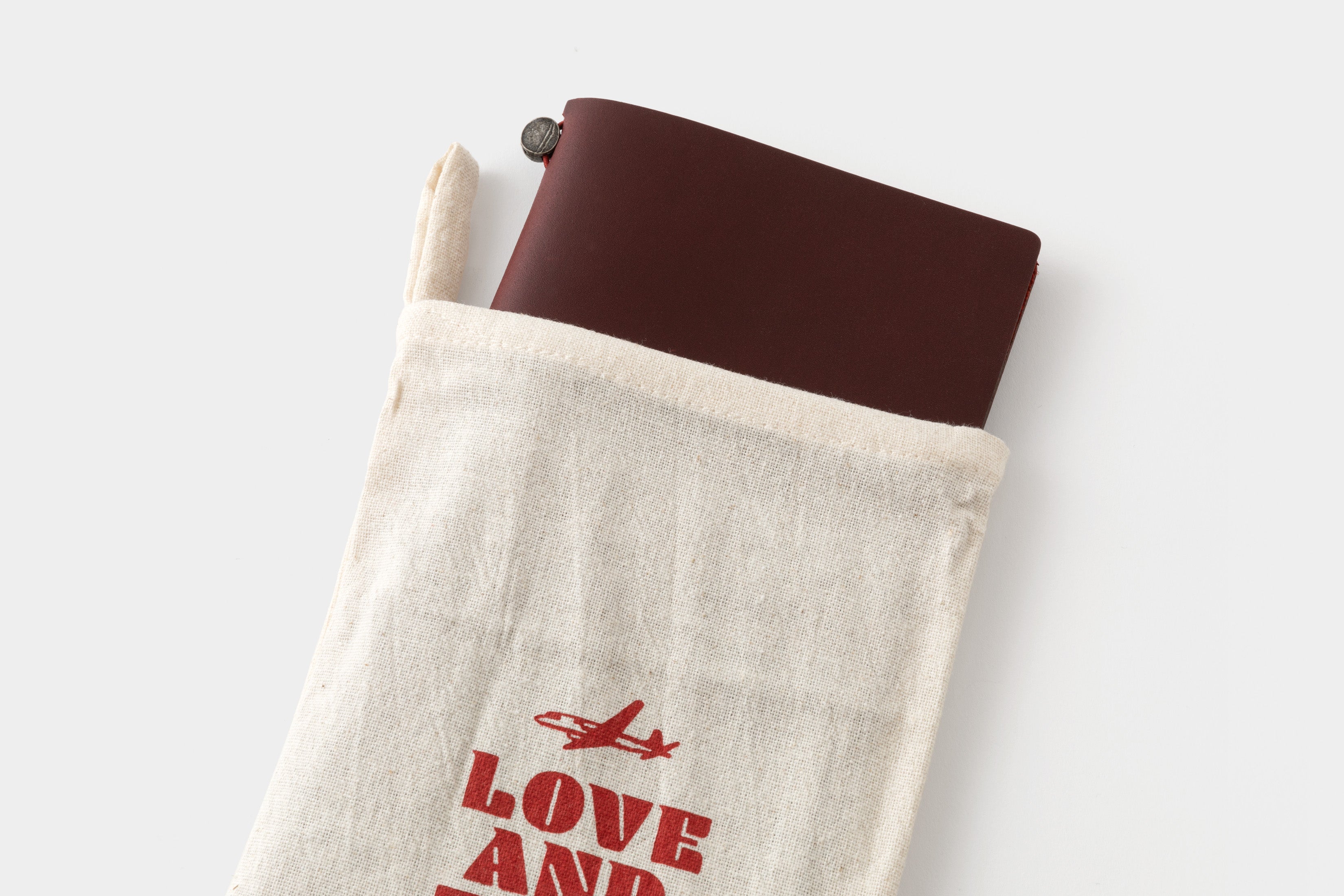 TRAVELER'S Notebook | LOVE AND TRIP | Format regular | Edition