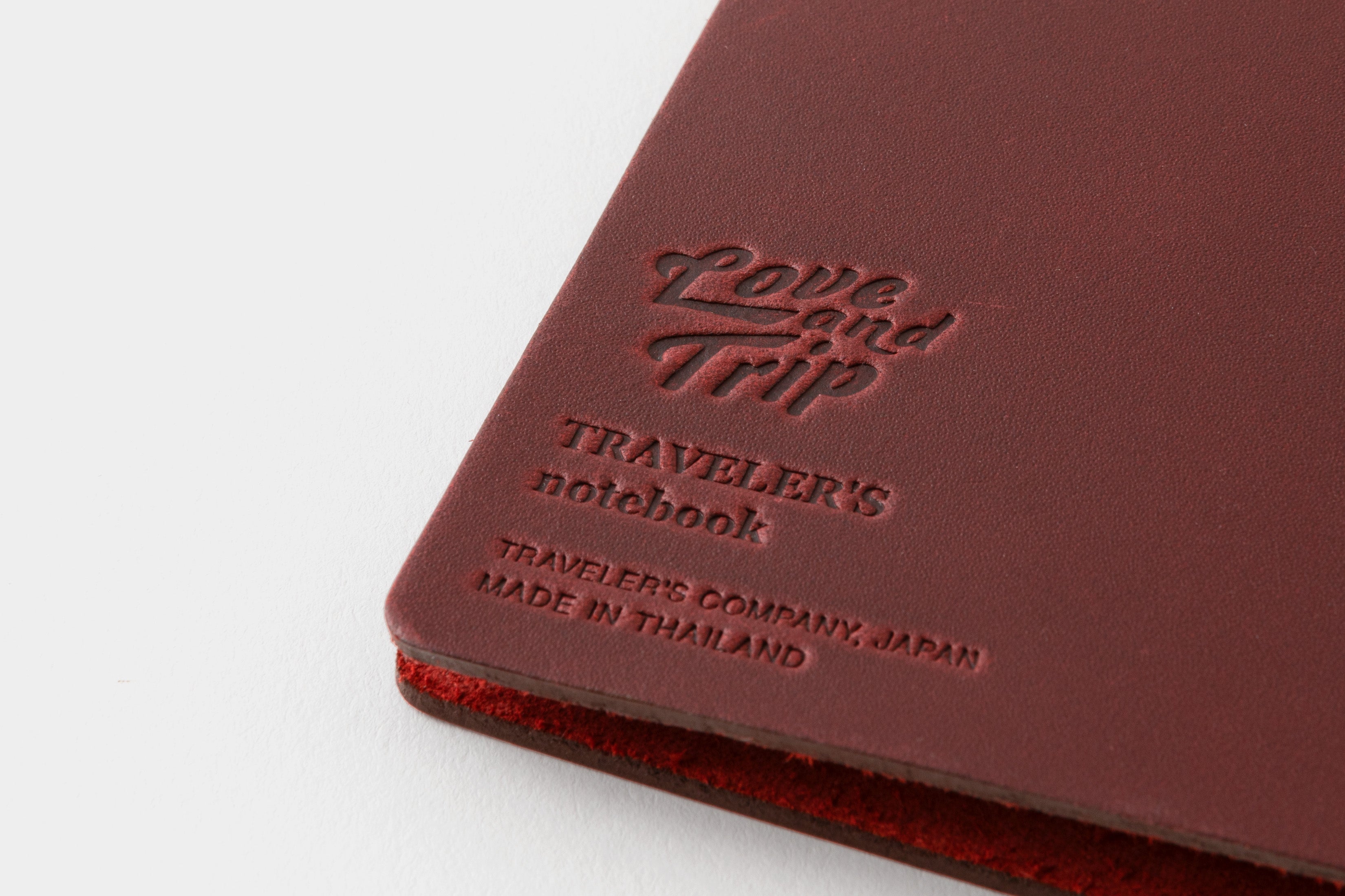 TRAVELER'S Notebook | LOVE AND TRIP | Format regular | Edition