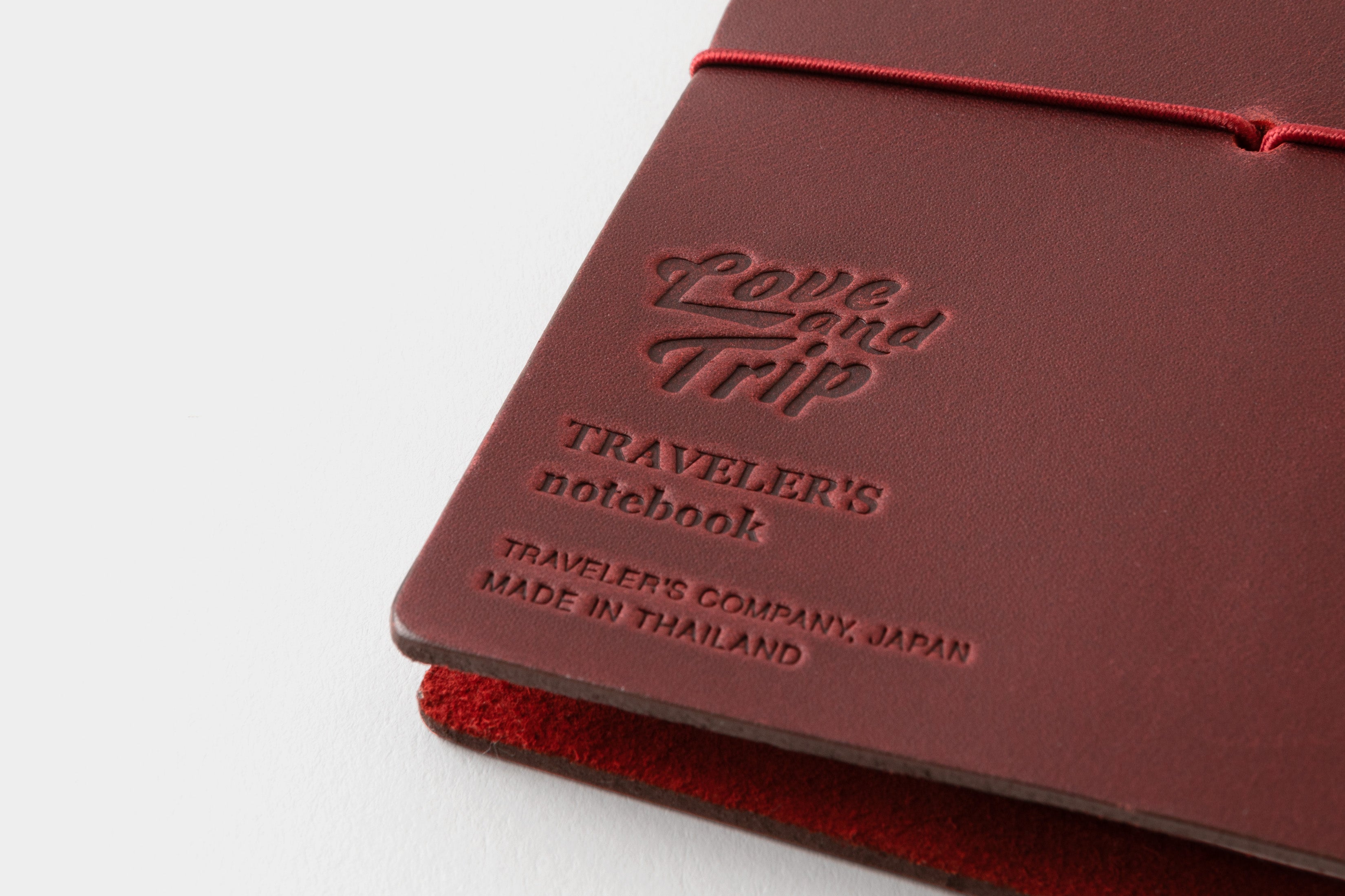 TRAVELER'S Notebook | LOVE AND TRIP | Format passport | limitierte Edition